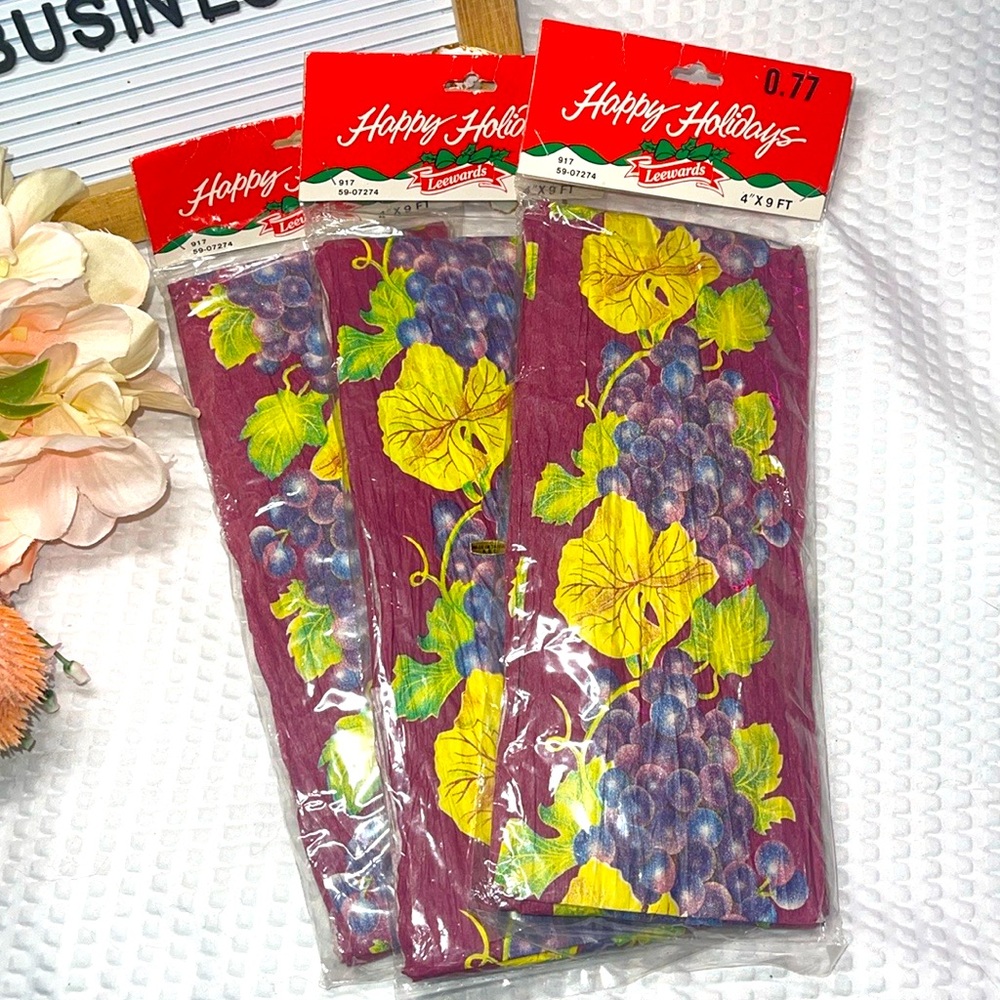 Vintage Happy Holidays Leewards lot 3 Pack 4”x9 Ft Grapes Winery Rare